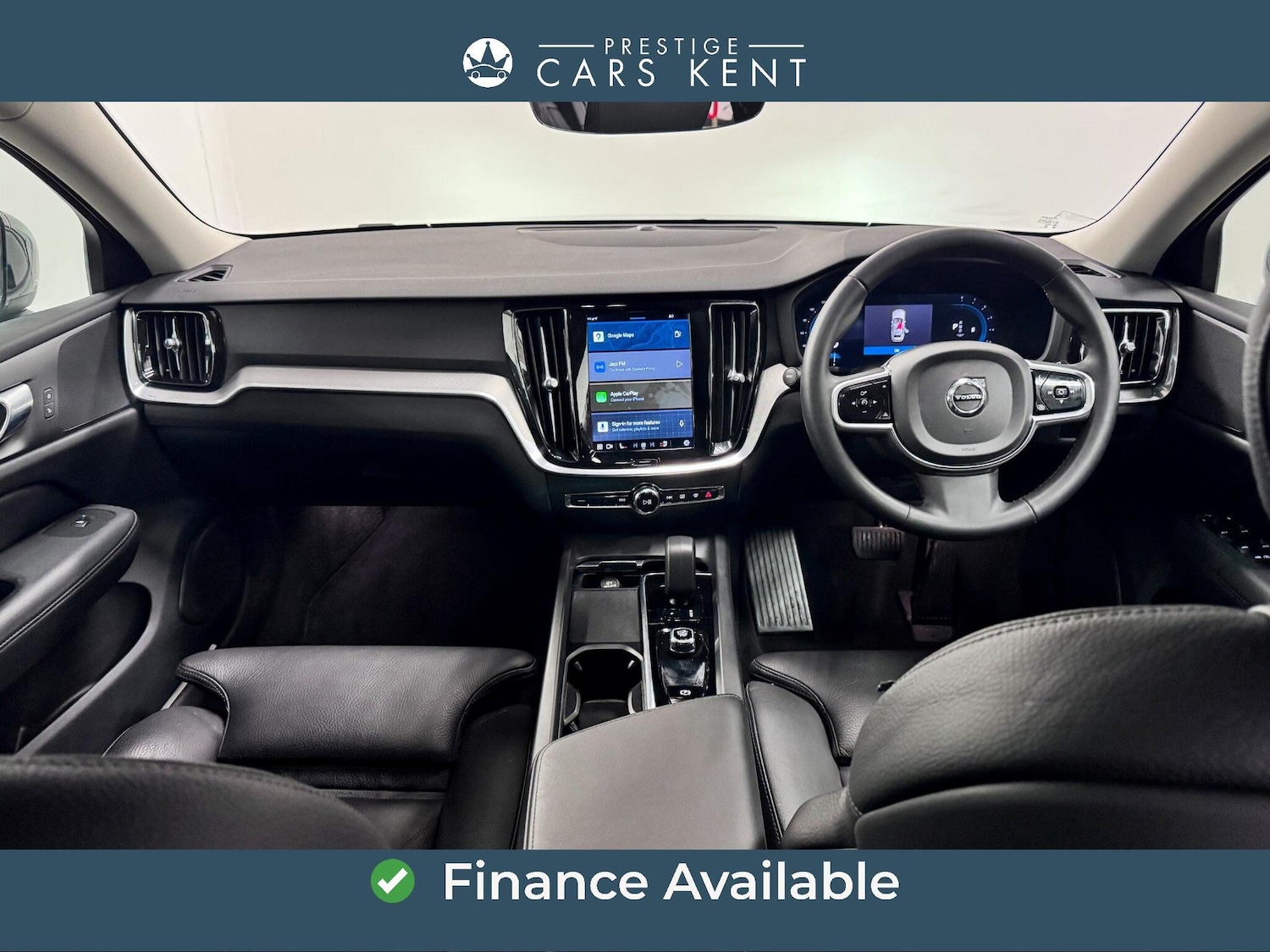 Used Volvo V60 2022 for sale - 77585608: Photo 2