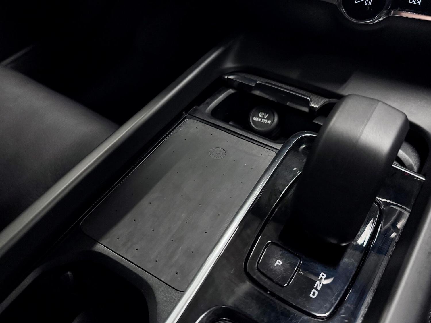 Used Volvo V60 2022 for sale - 77585608: Photo 36