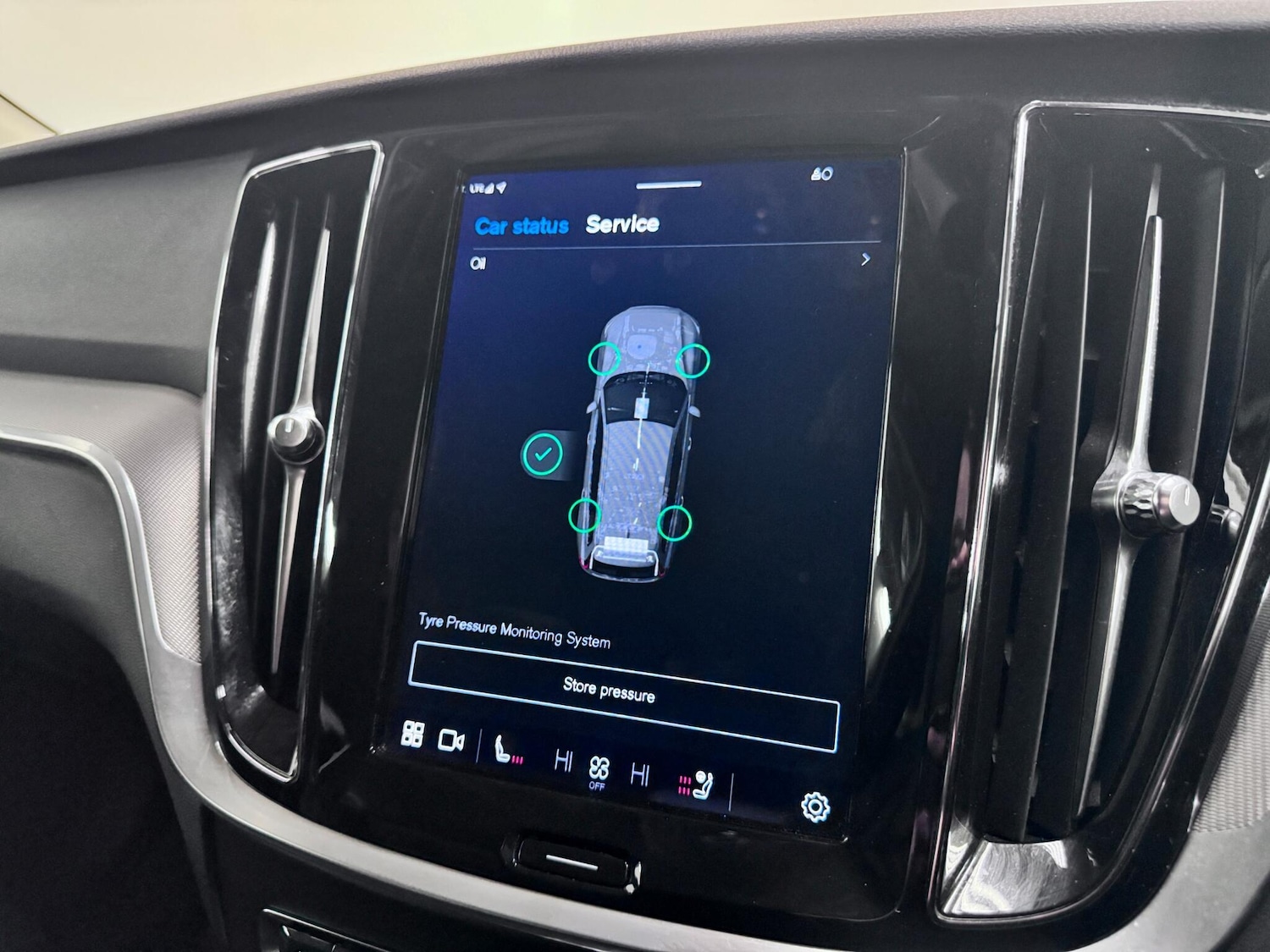 Used Volvo V60 2022 for sale - 77585608: Photo 46