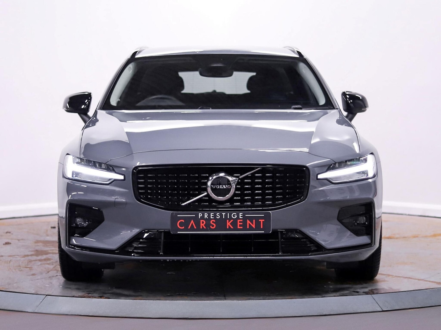 Used Volvo V60 2022 for sale - 77585608: Photo 7