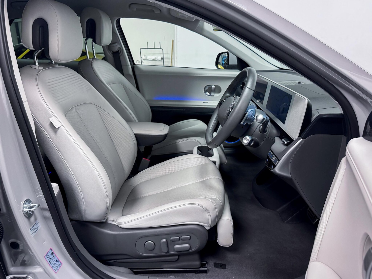 Used Hyundai IONIQ 5 2023 for sale - 76472668: Photo 27