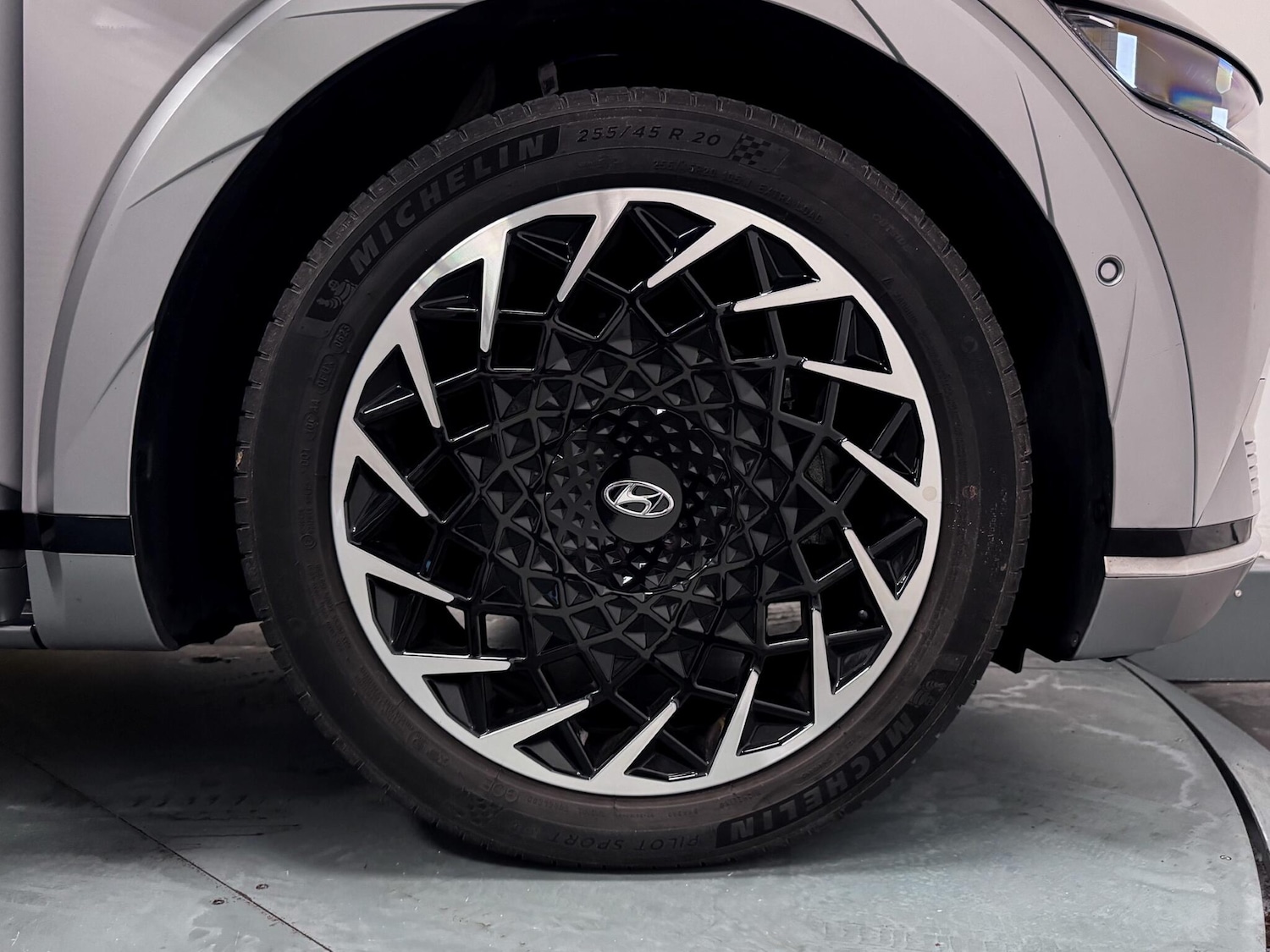 Used Hyundai IONIQ 5 2023 for sale - 76472668: Photo 67