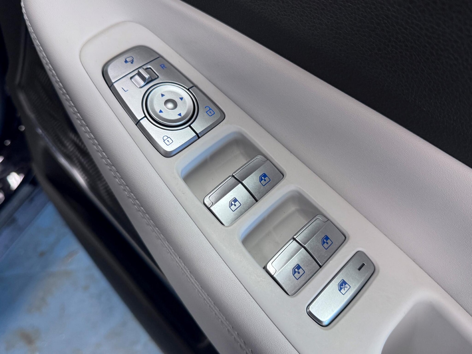 Used Hyundai Santa Fe 2022 for sale - 76772006: Photo 21