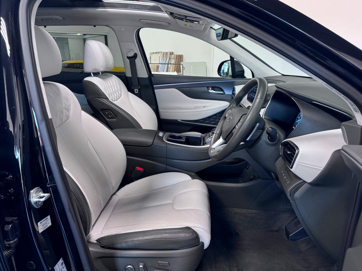 Used Hyundai Santa Fe 2022 for sale - 76772006: Photo 26