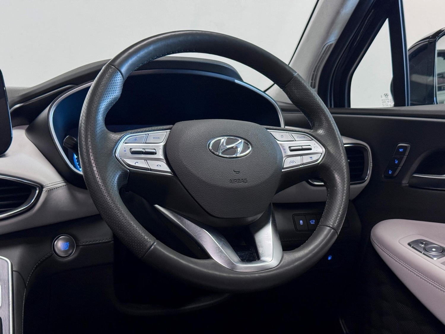 Used Hyundai Santa Fe 2022 for sale - 76772006: Photo 39