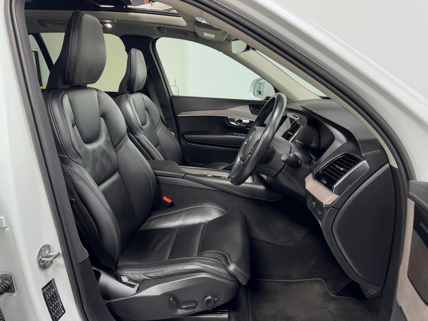 Used Volvo XC90 2022 for sale - 76258994: Photo 26