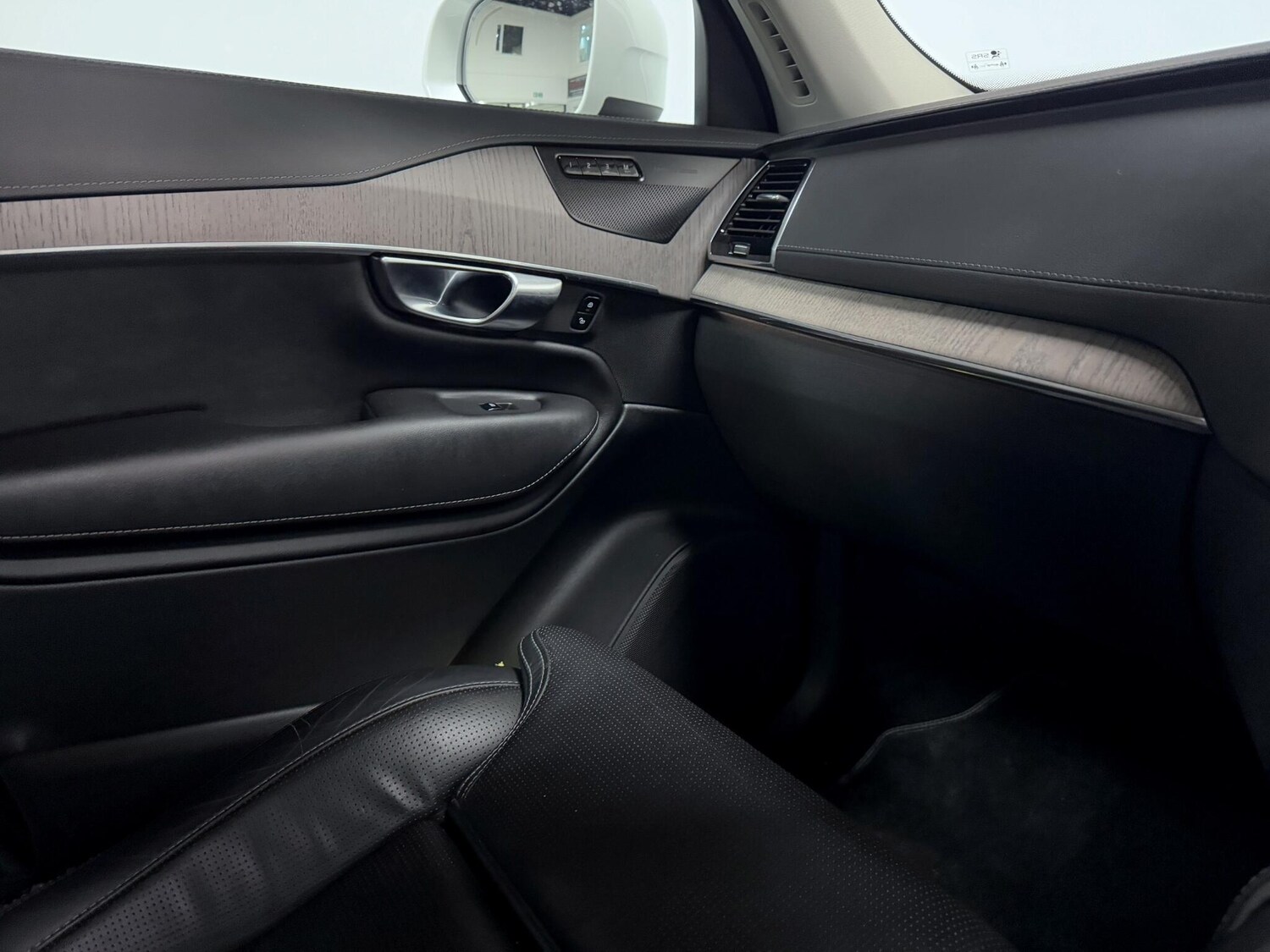 Used Volvo XC90 2022 for sale - 76258994: Photo 33