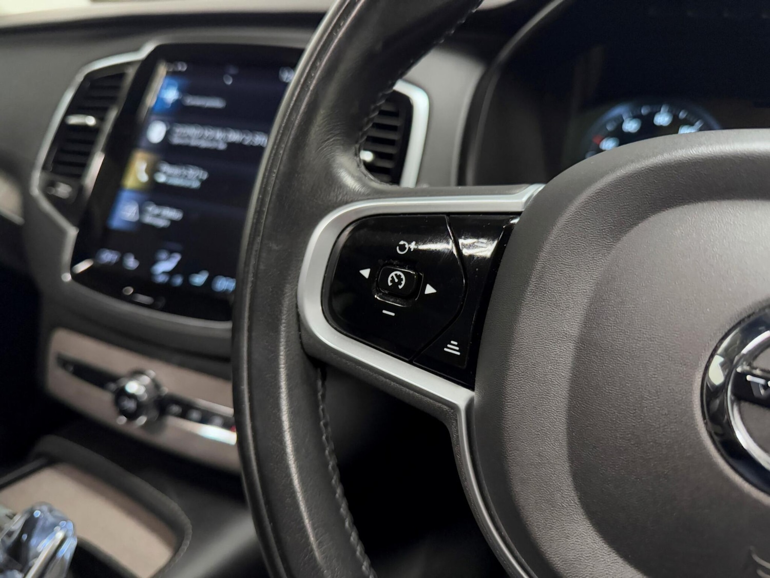 Used Volvo XC90 2022 for sale - 76258994: Photo 39