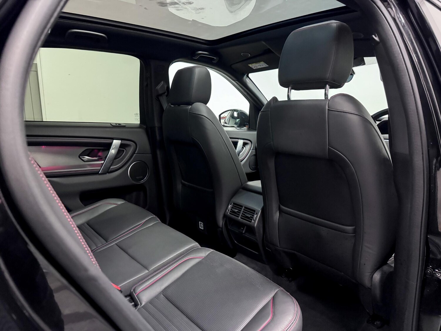 Used Land Rover Discovery Sport 2022 for sale - 77050048: Photo 24