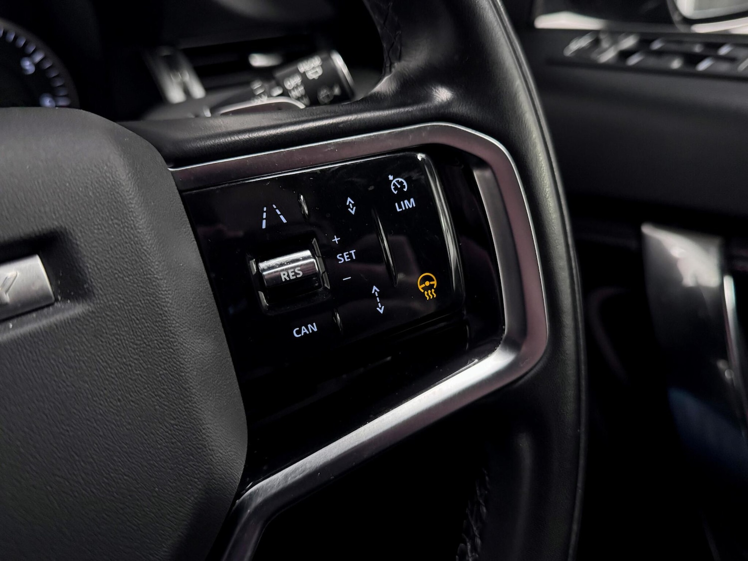 Used Land Rover Discovery Sport 2022 for sale - 77050048: Photo 30