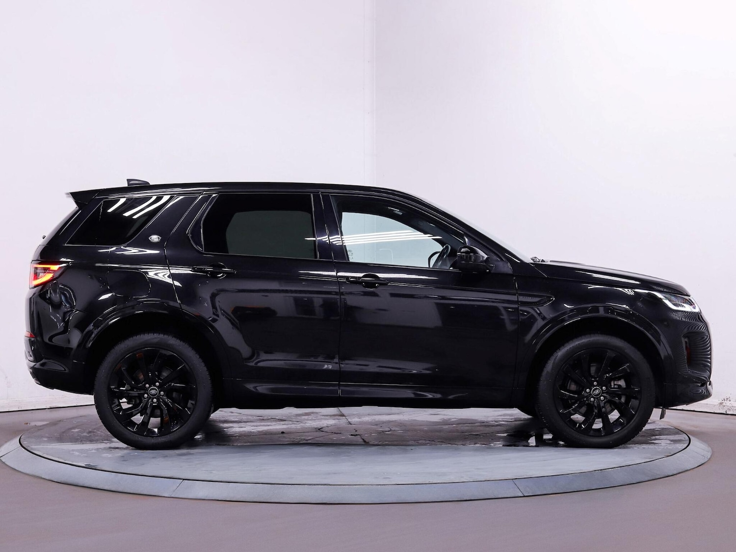 Used Land Rover Discovery Sport 2022 for sale - 77050048: Photo 8