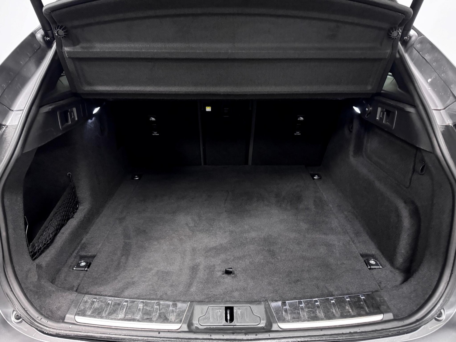 Used Jaguar F-Pace 2021 for sale - 76633522: Photo 12