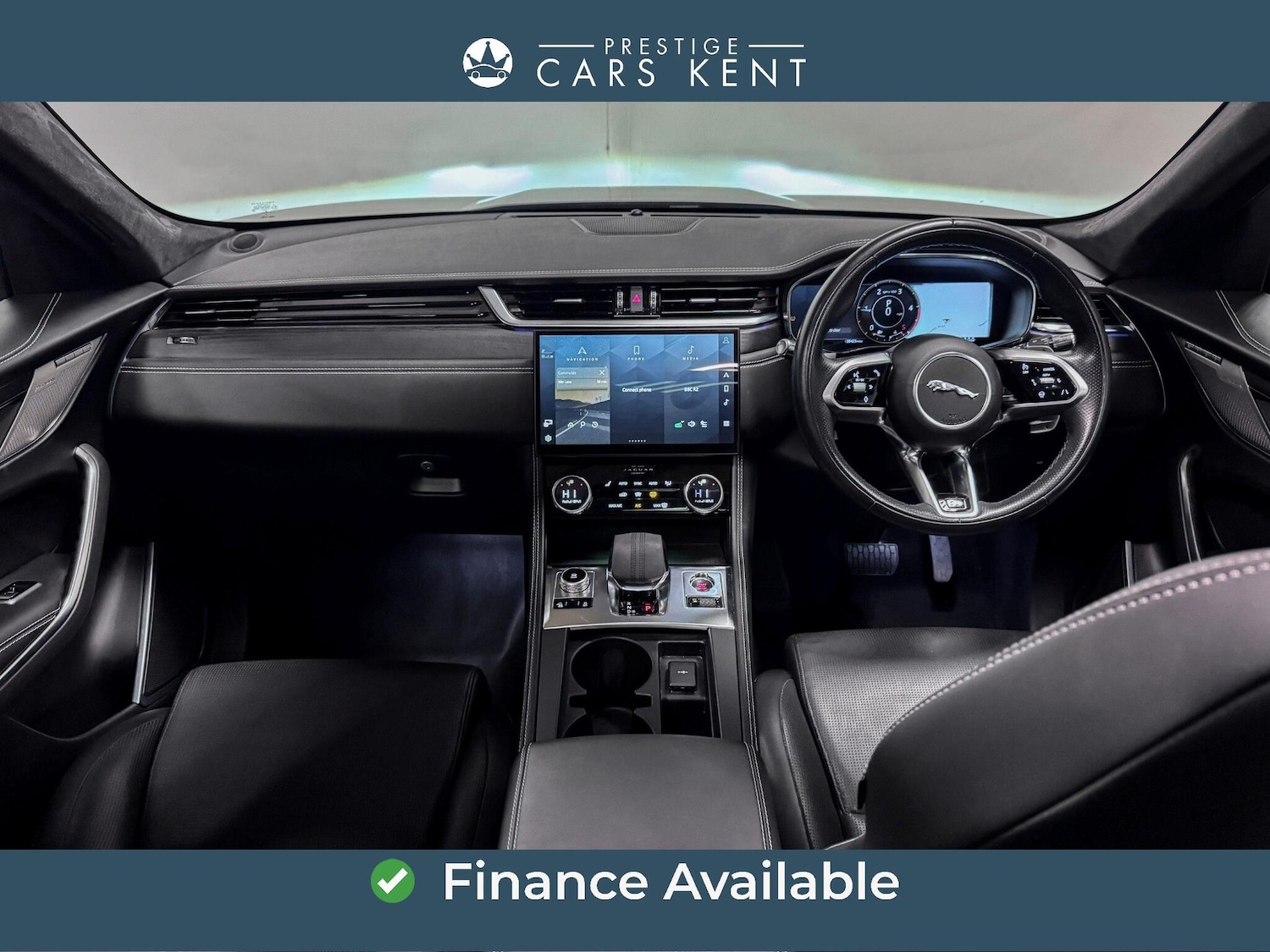 Used Jaguar F-Pace 2021 for sale - 76633522: Photo 2