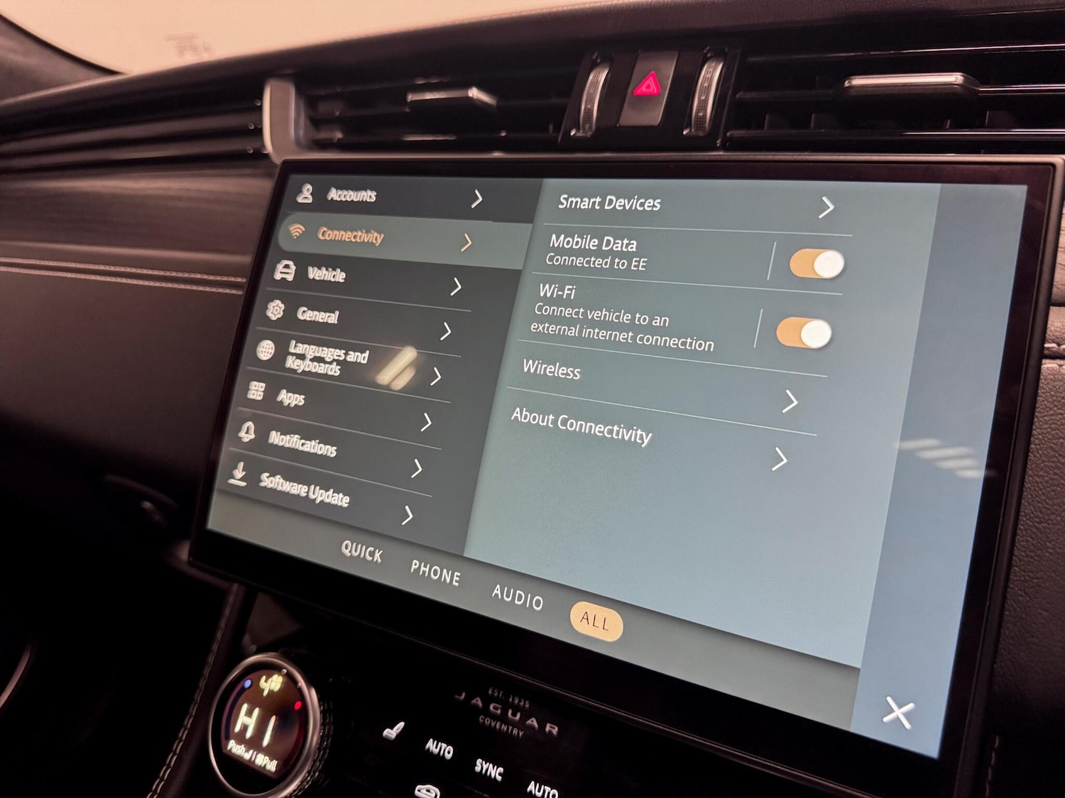 Used Jaguar F-Pace 2021 for sale - 76633522: Photo 41