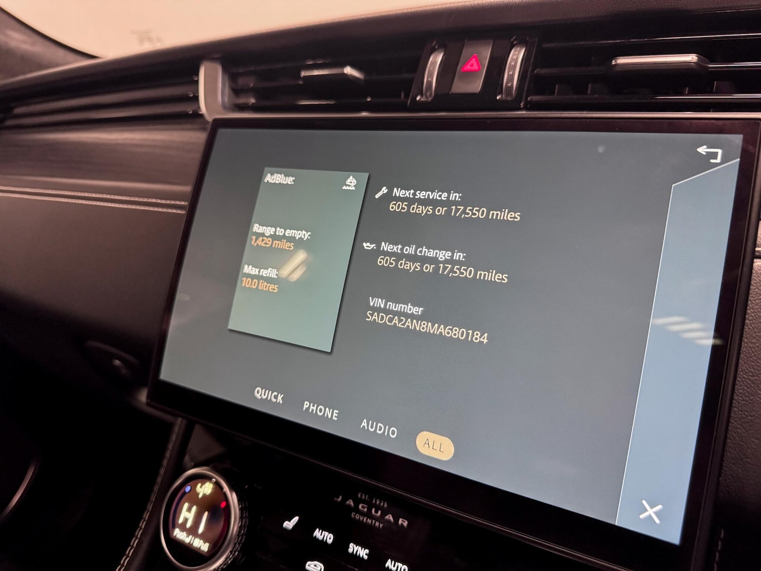 Used Jaguar F-Pace 2021 for sale - 76633522: Photo 42