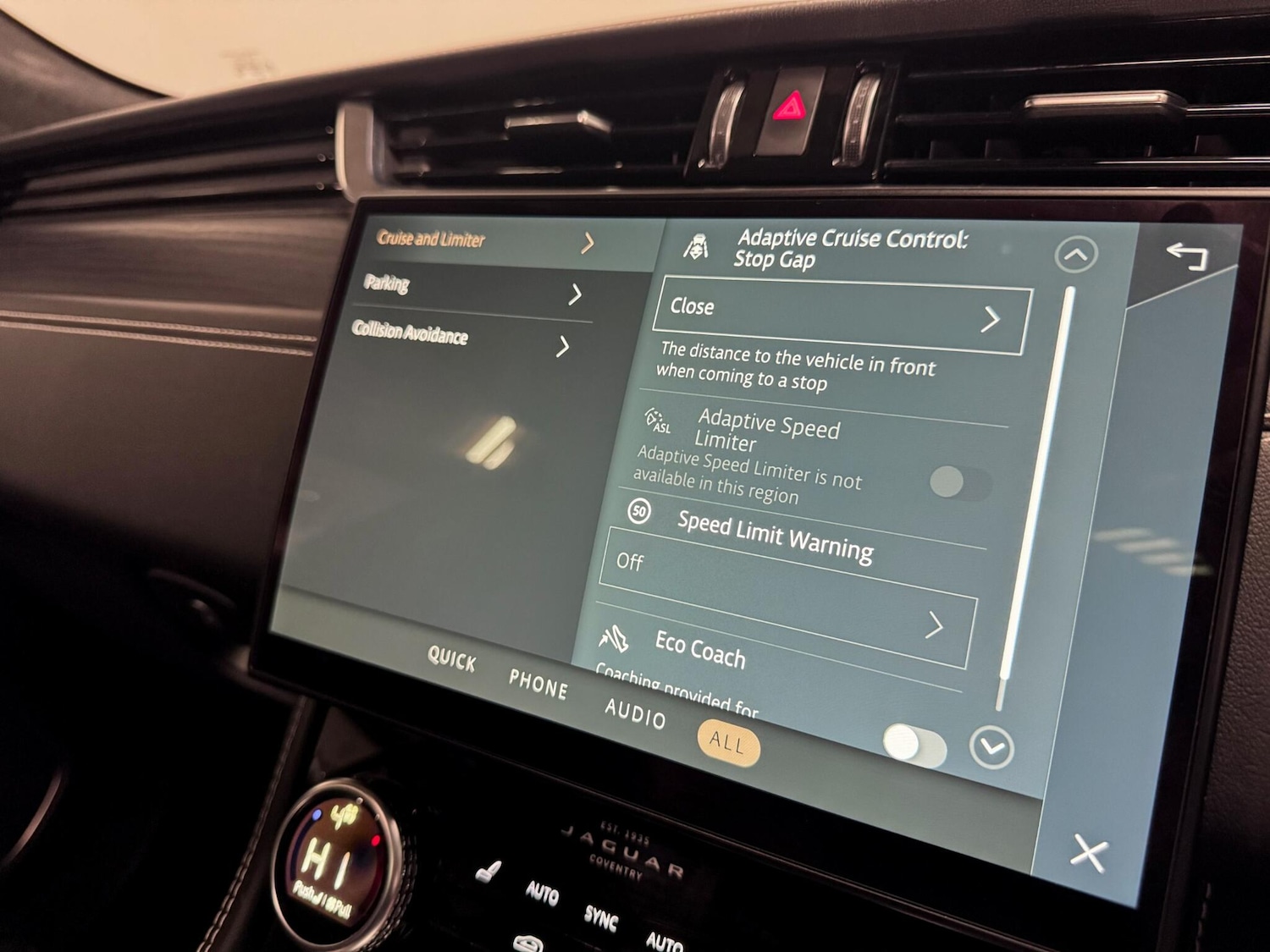 Used Jaguar F-Pace 2021 for sale - 76633522: Photo 43