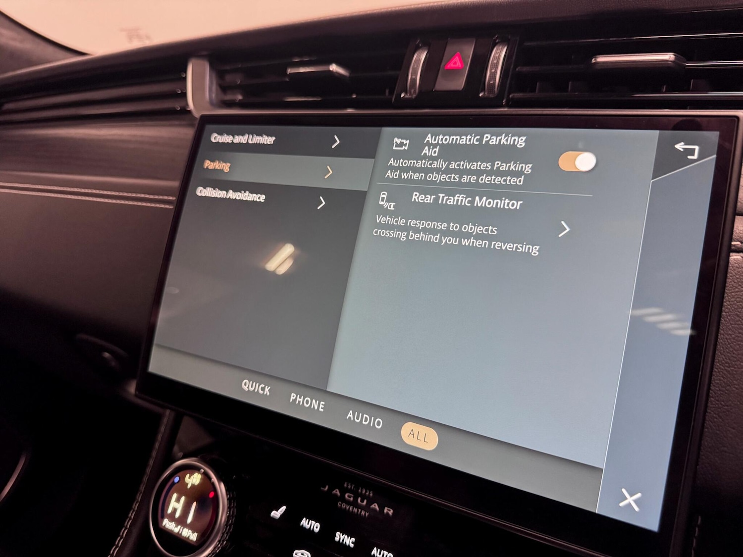 Used Jaguar F-Pace 2021 for sale - 76633522: Photo 44