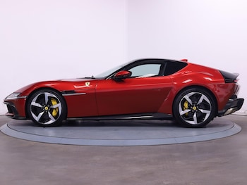 Used Ferrari 12 Cilindri 2025 for sale - 75432021: Photo