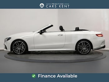 Used Mercedes-Benz E Class 2018 for sale - 79062445: Photo