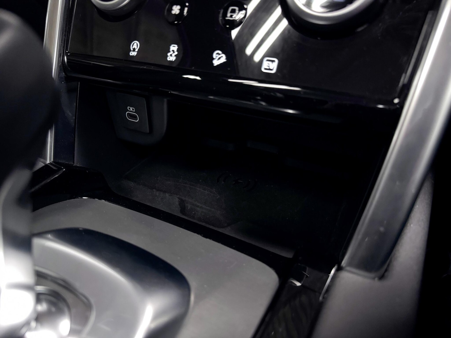 Used Land Rover Discovery Sport 2022 for sale - 76689570: Photo 30