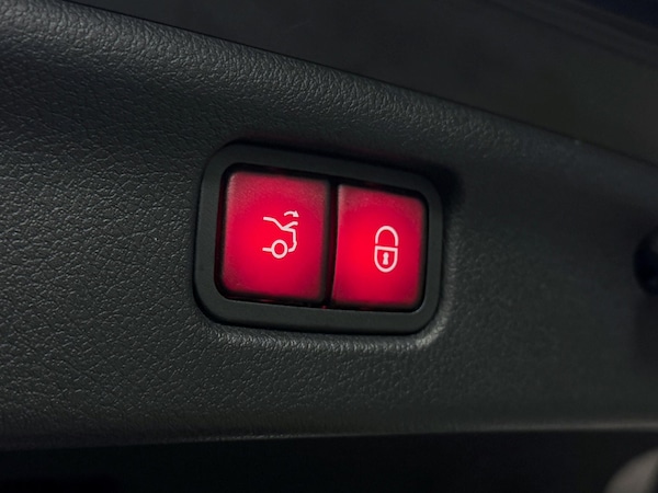 Used Mercedes-Benz C Class 2023 for sale - 76227050: Photo 13