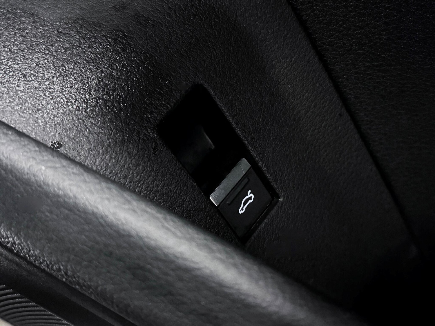 Used Audi e-tron 2023 for sale - 77291773: Photo 18