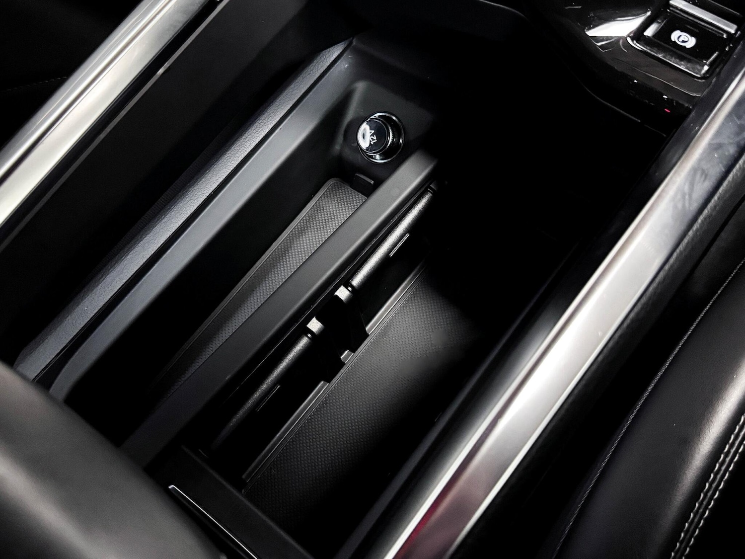 Used Audi e-tron 2023 for sale - 77291773: Photo 32