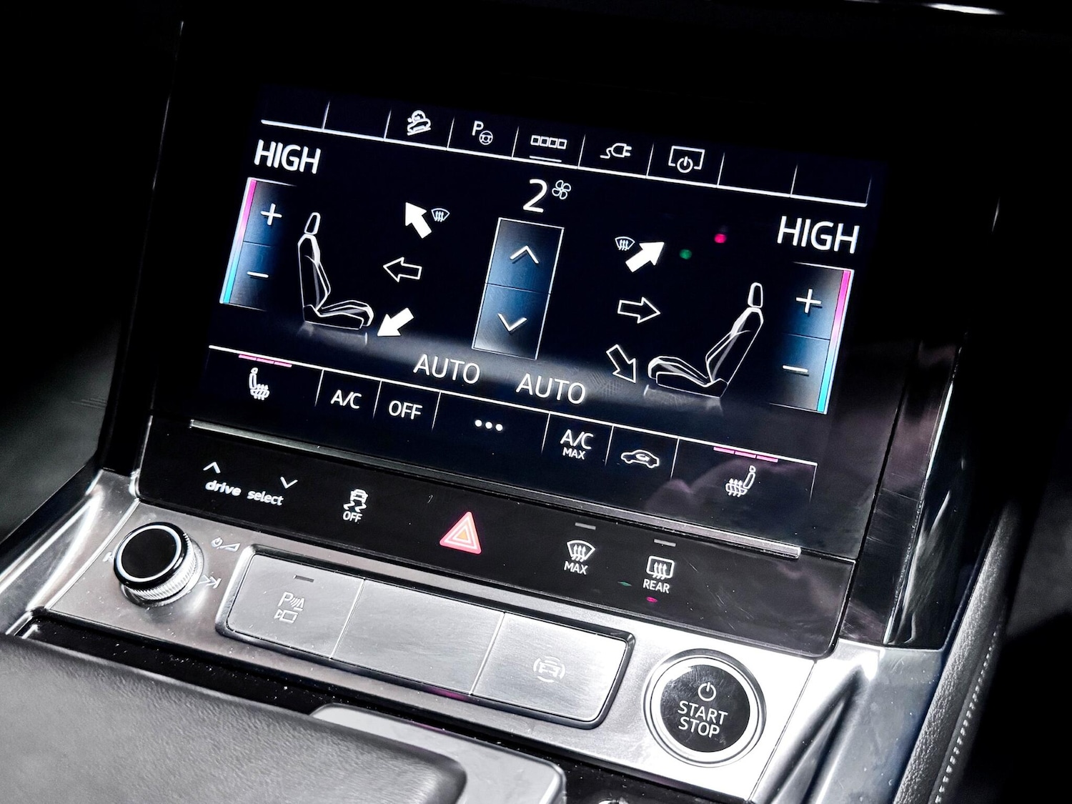 Used Audi e-tron 2023 for sale - 77291773: Photo 34