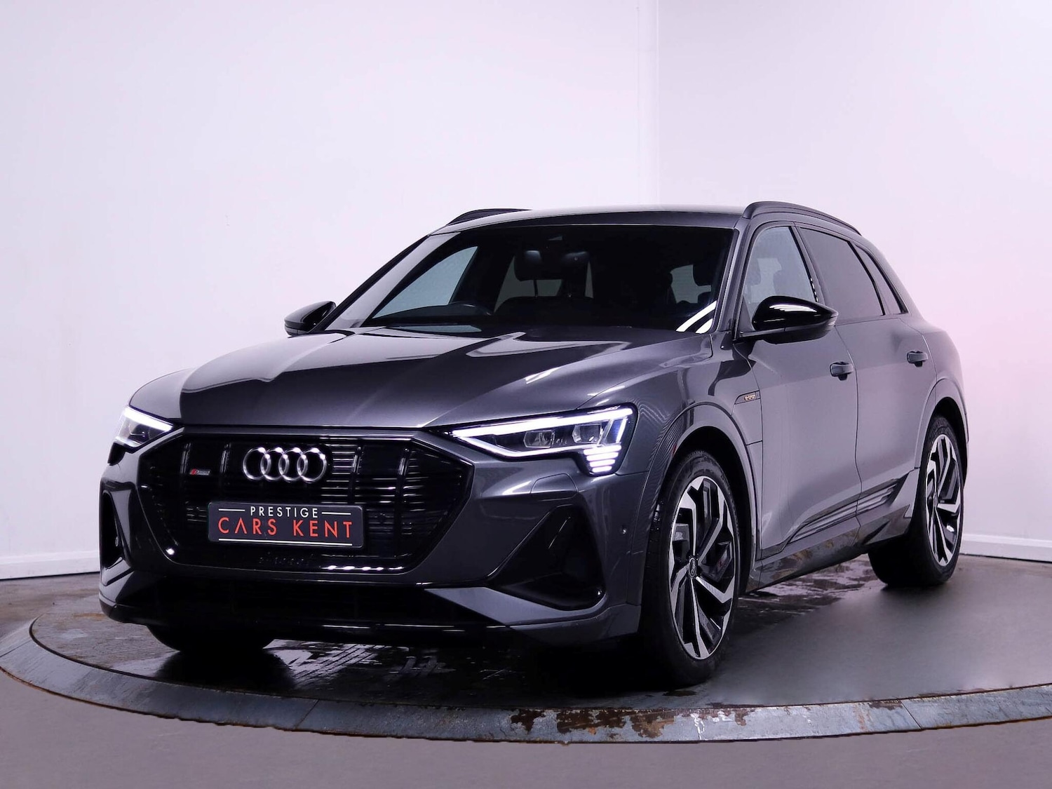 Used Audi e-tron 2023 for sale - 77291773: Photo 6