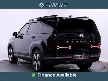 Used Hyundai Santa Fe 2025 for sale - 78100445: Photo