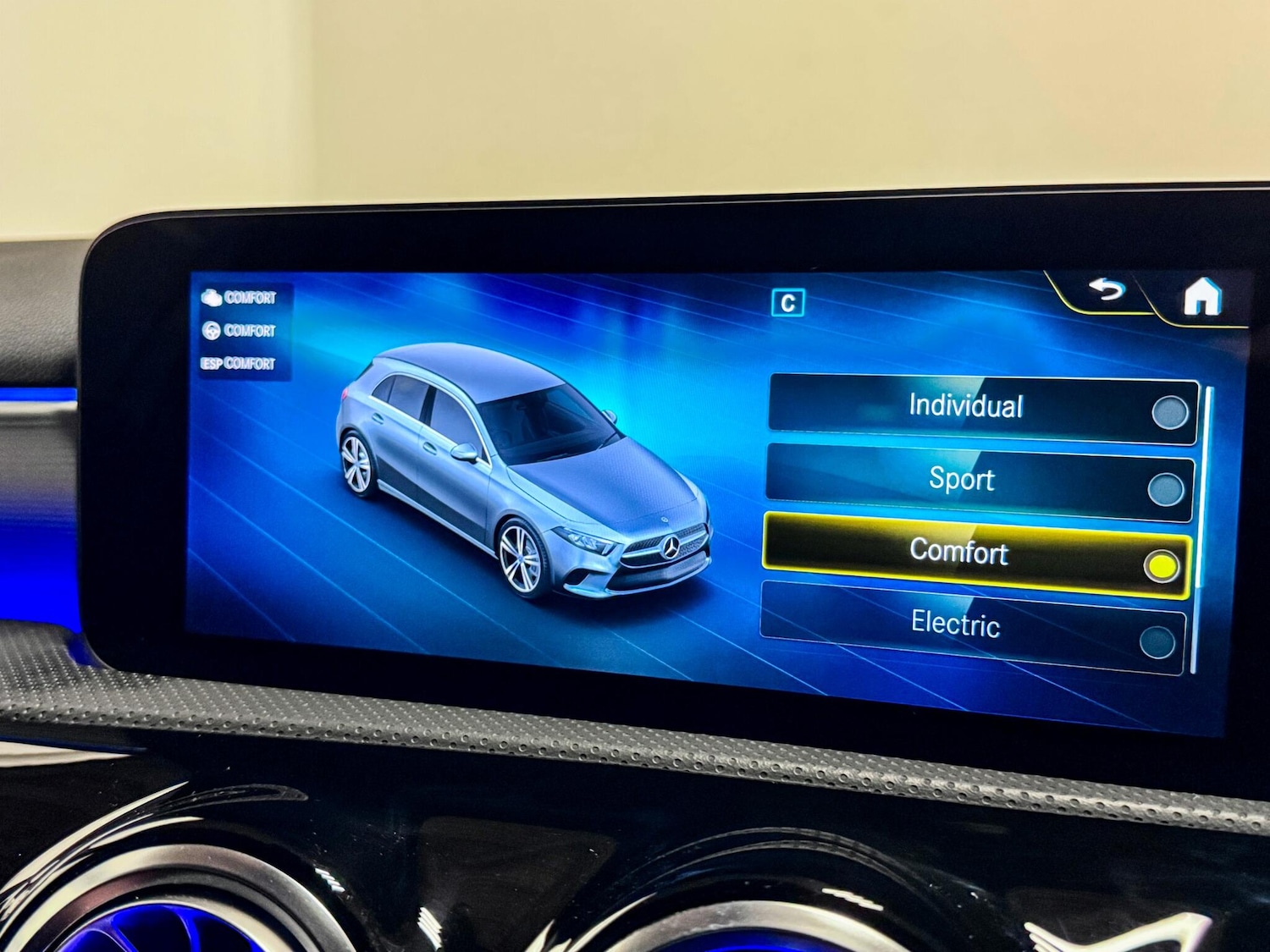 Used Mercedes-Benz A-Class 2023 for sale - 77455455: Photo 50