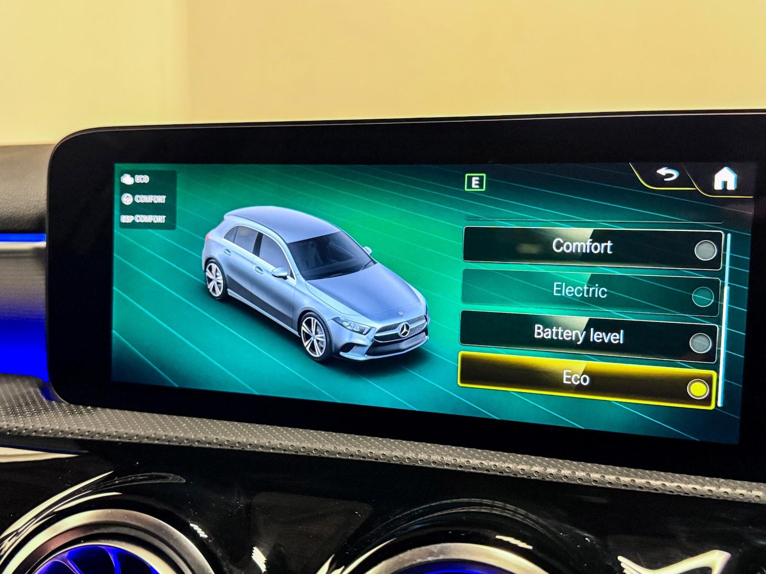 Used Mercedes-Benz A-Class 2023 for sale - 77455455: Photo 51