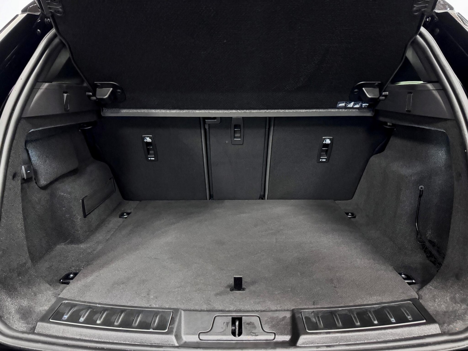 Used Land Rover Range Rover Evoque 2024 for sale - 77646452: Photo 12