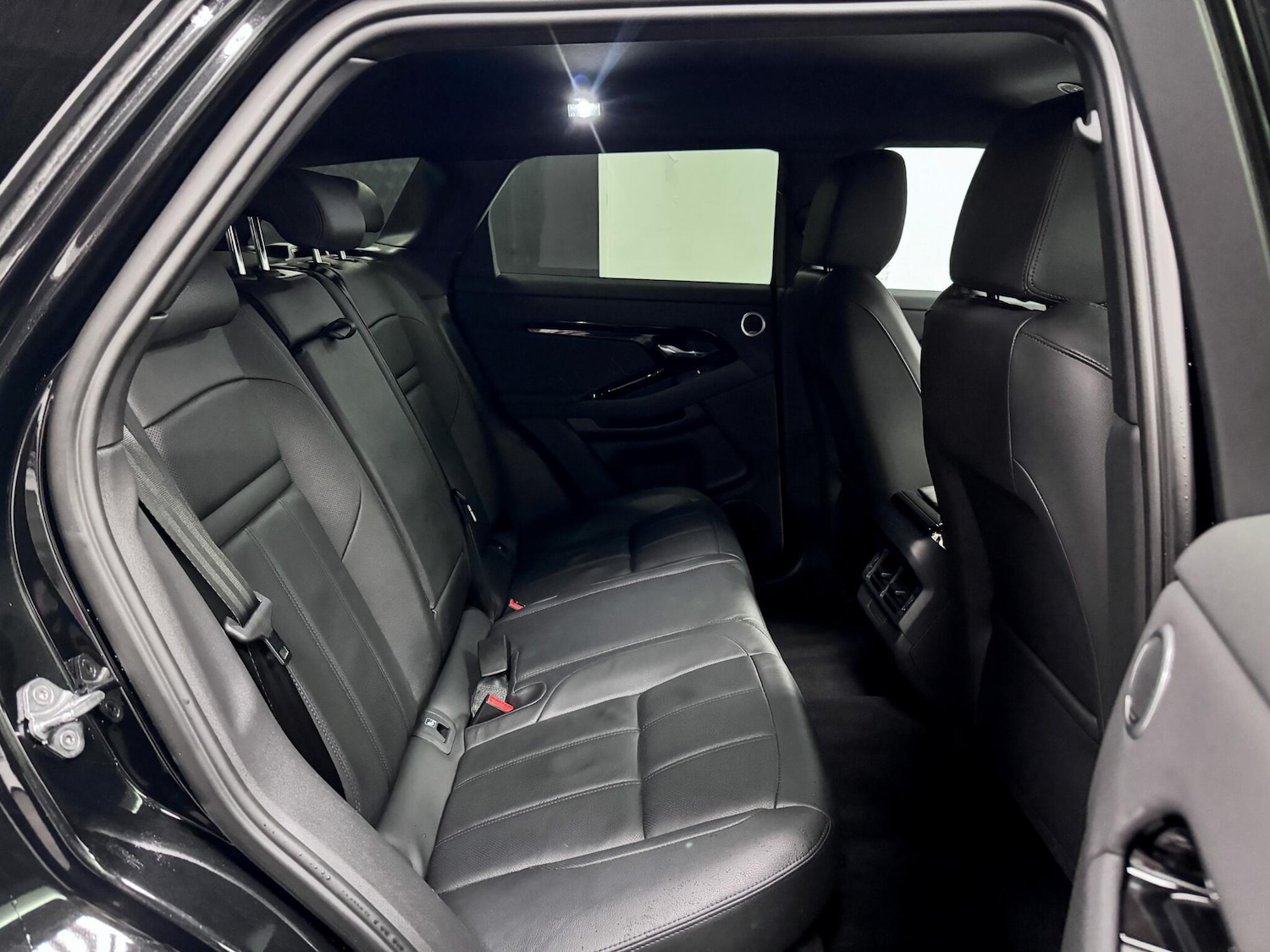 Used Land Rover Range Rover Evoque 2024 for sale - 77646452: Photo 24