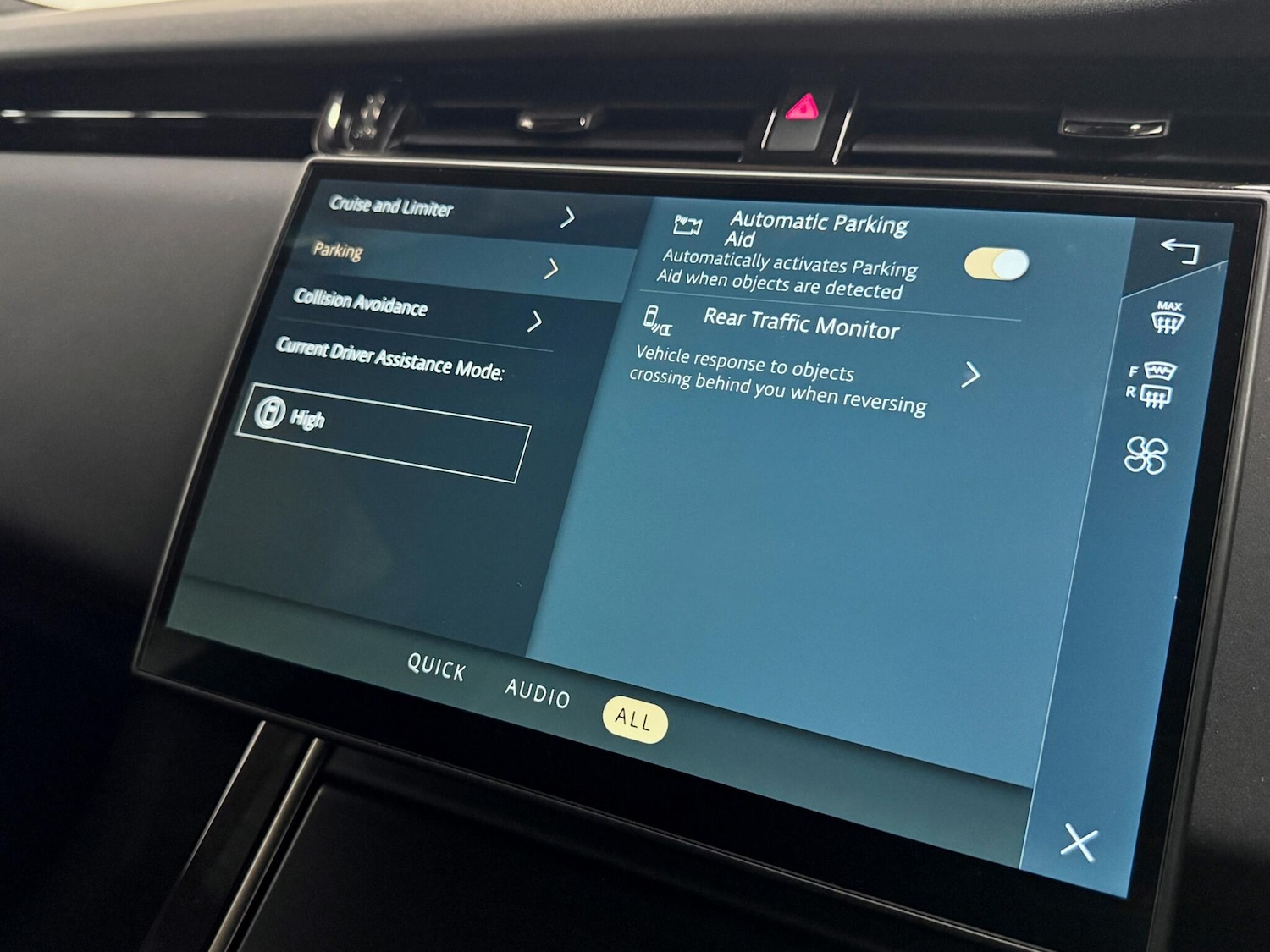 Used Land Rover Range Rover Evoque 2024 for sale - 77646452: Photo 46