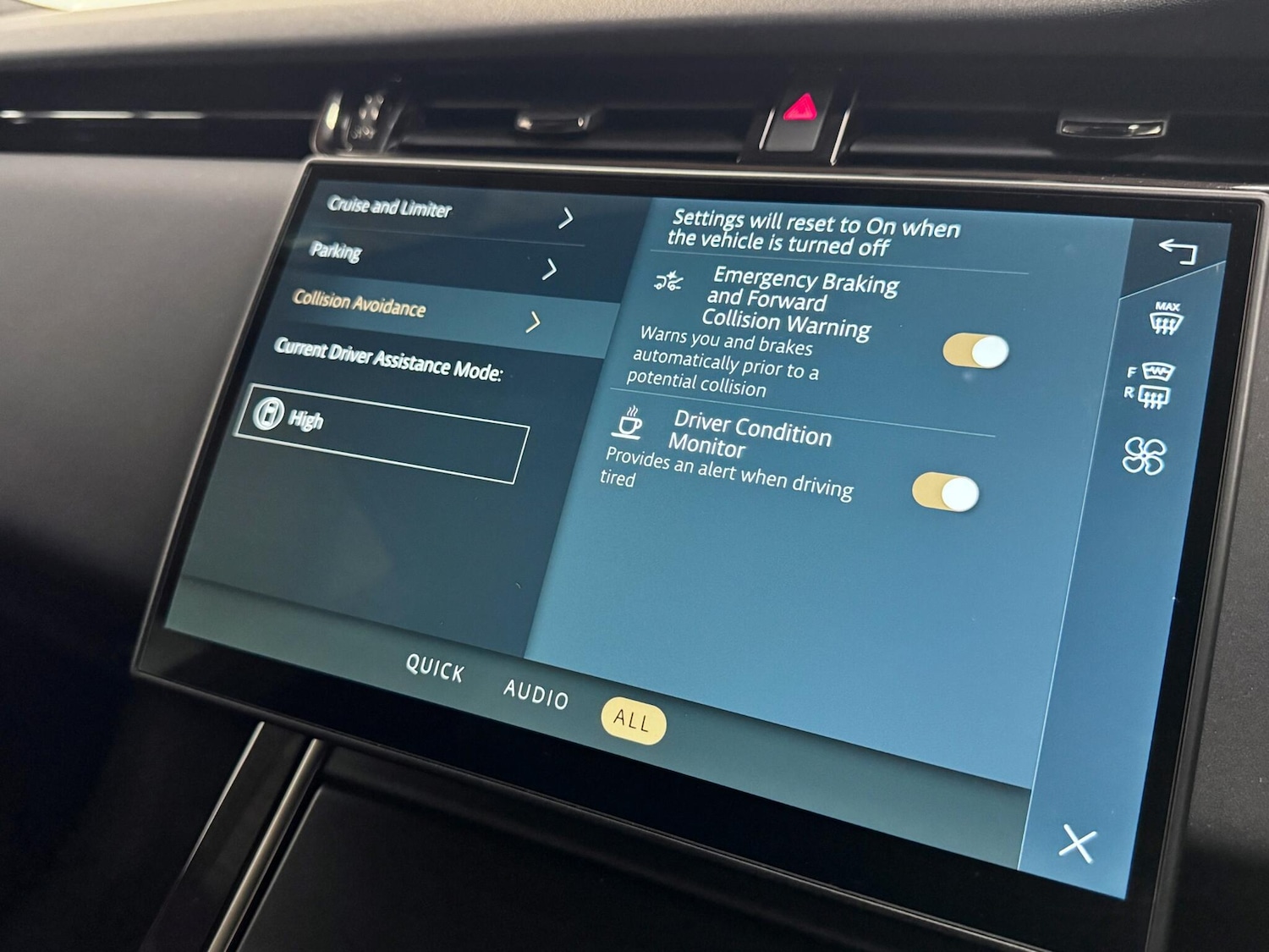 Used Land Rover Range Rover Evoque 2024 for sale - 77646452: Photo 47