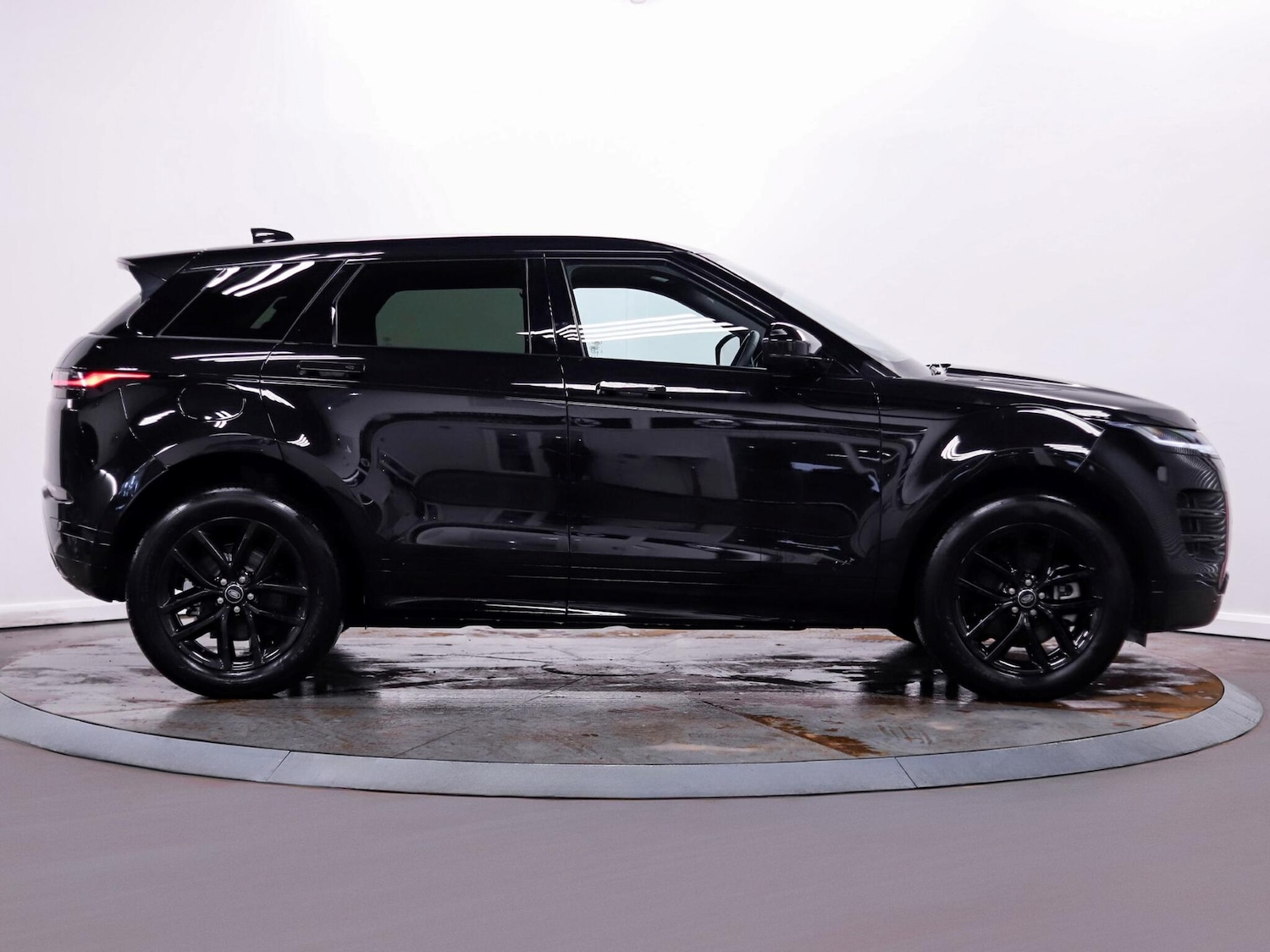 Used Land Rover Range Rover Evoque 2024 for sale - 77646452: Photo 8