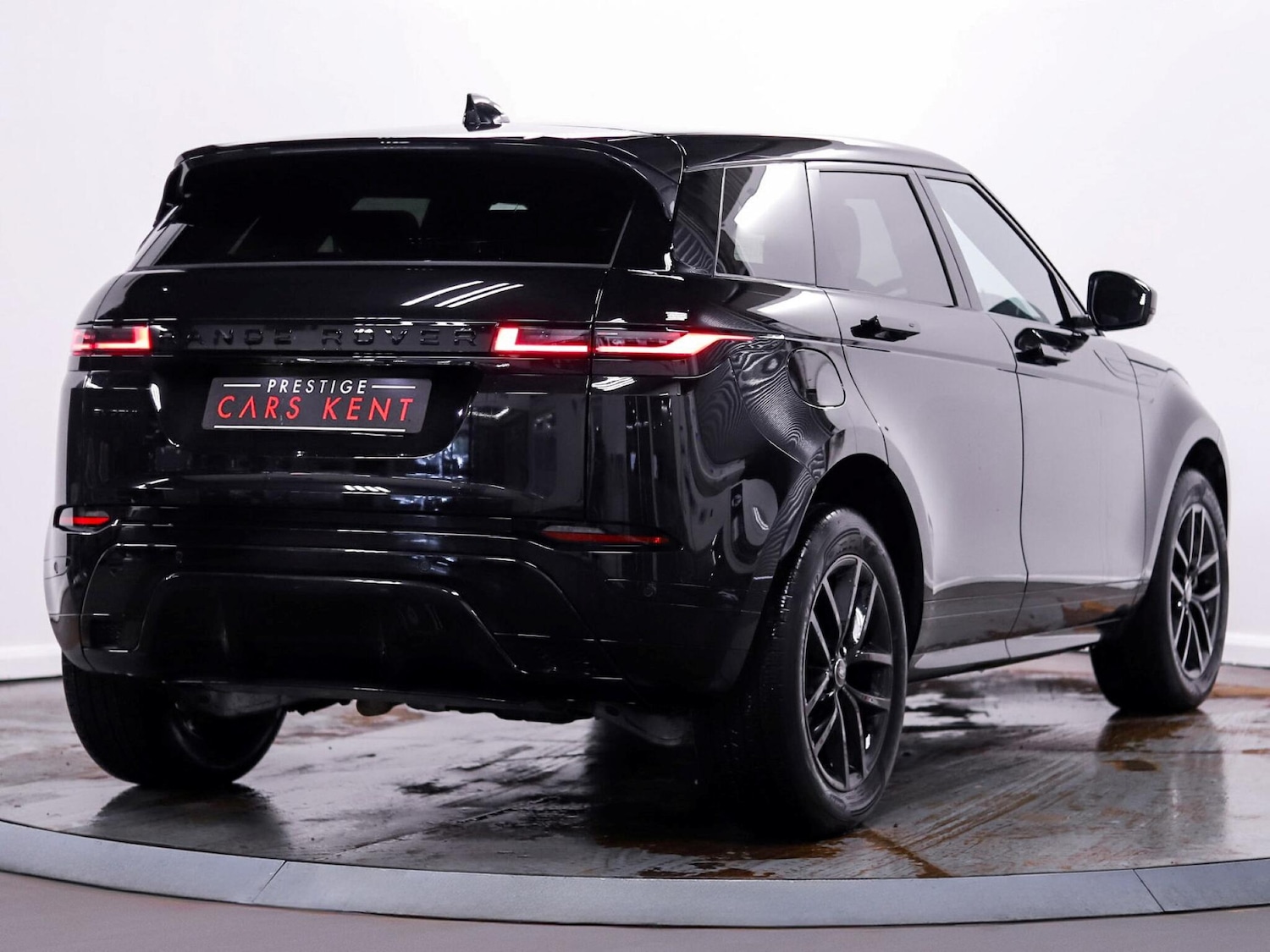 Used Land Rover Range Rover Evoque 2024 for sale - 77646452: Photo 9