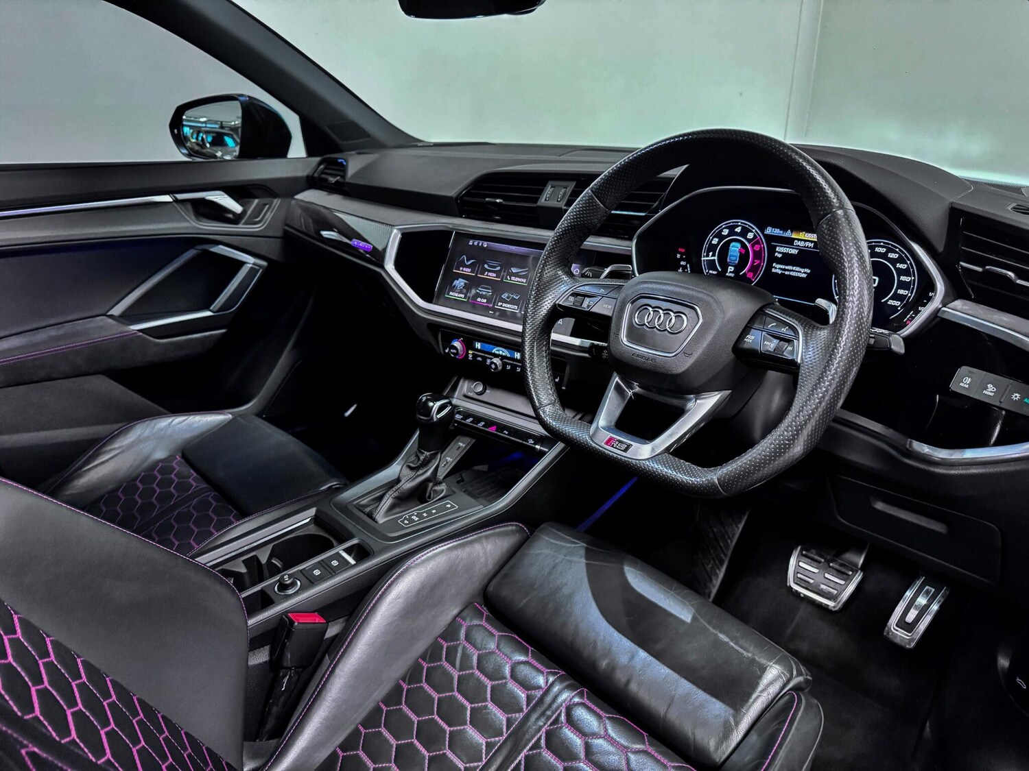 Used Audi RS Q3 2020 for sale - 77994426: Photo 22