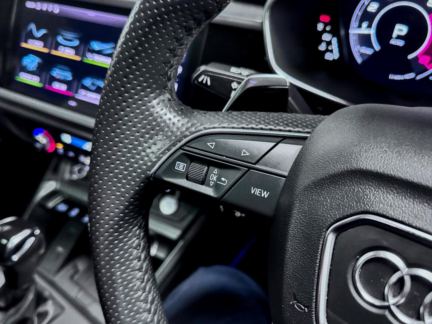 Used Audi RS Q3 2020 for sale - 77994426: Photo 37