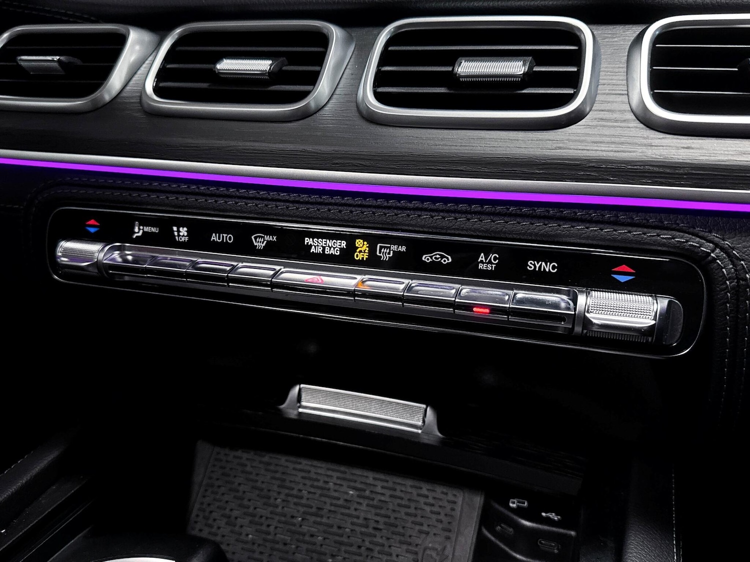 Used Mercedes-Benz GLE 2023 for sale - 76926507: Photo 36