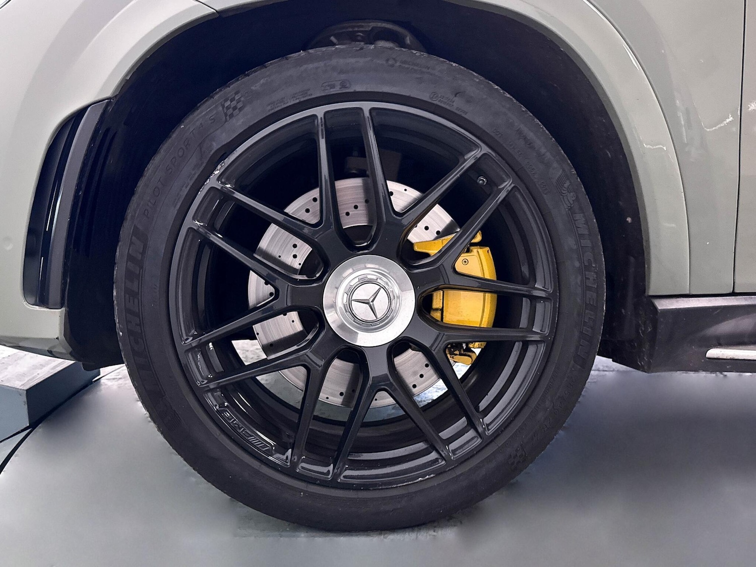 Used Mercedes-Benz GLE 2023 for sale - 76926507: Photo 67