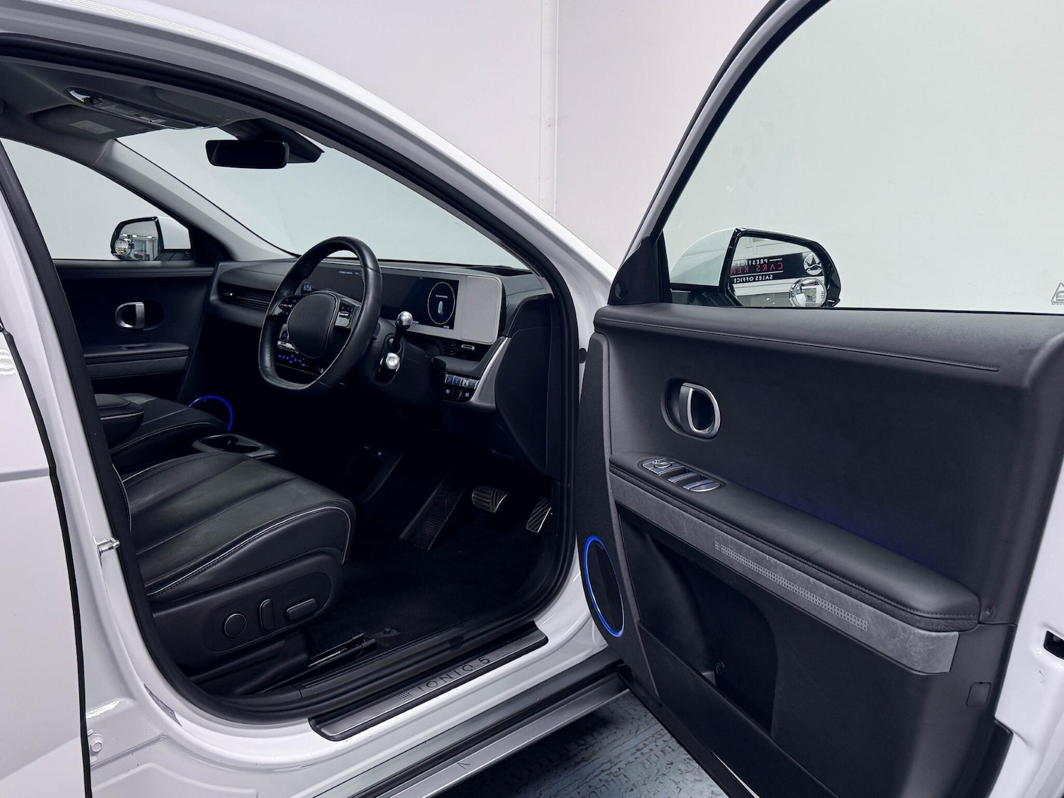 Used Hyundai IONIQ 5 2023 for sale - 76538226: Photo 14