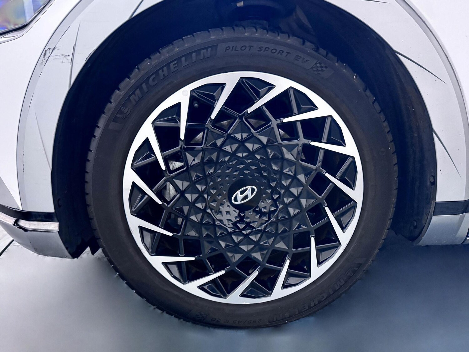 Used Hyundai IONIQ 5 2023 for sale - 76538226: Photo 57