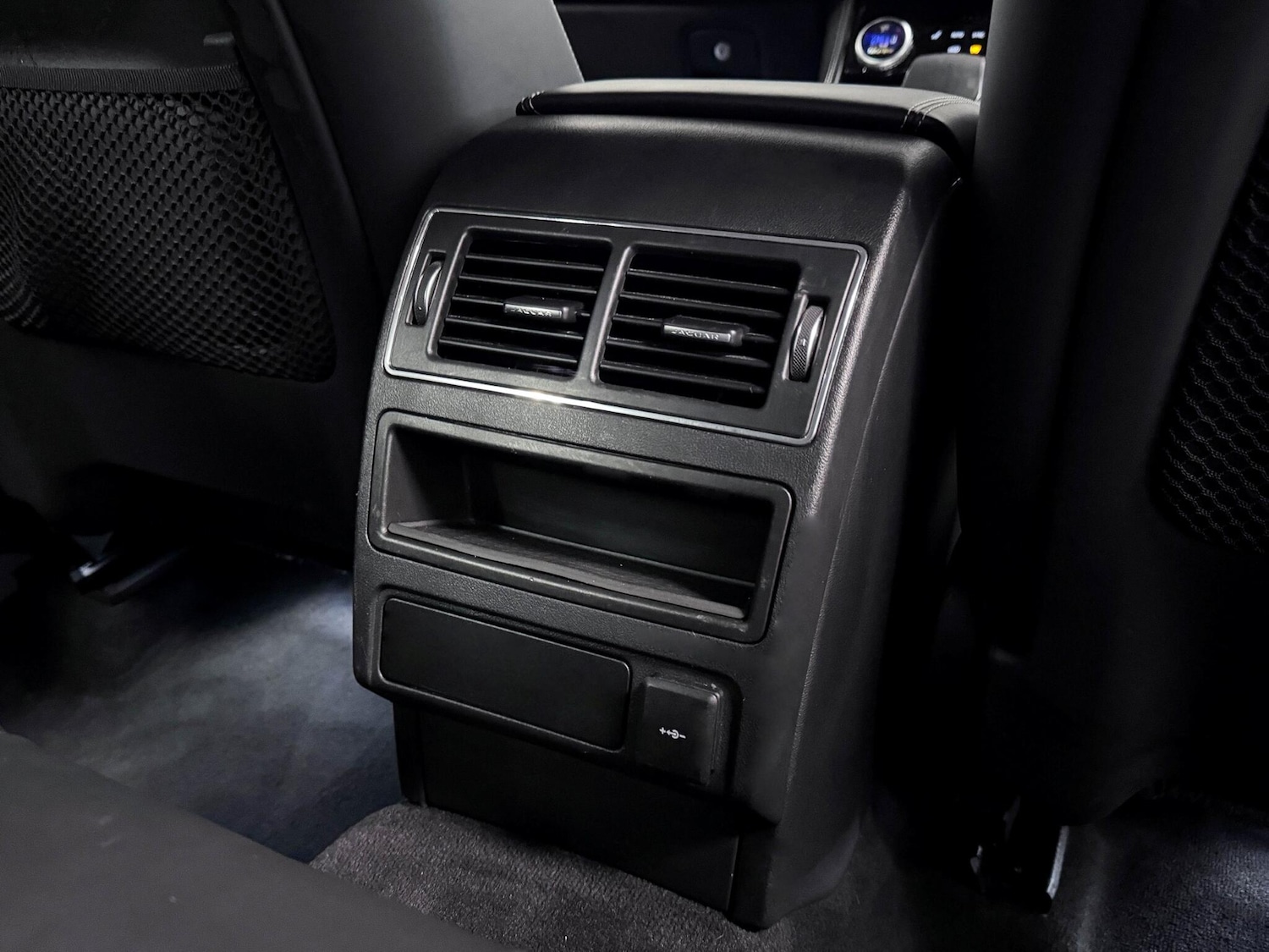 Used Jaguar F-Pace 2023 for sale - 76925983: Photo 27