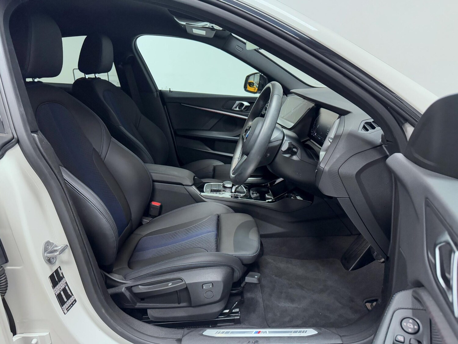 Used BMW 2 Series 2024 for sale - 76270360: Photo 18