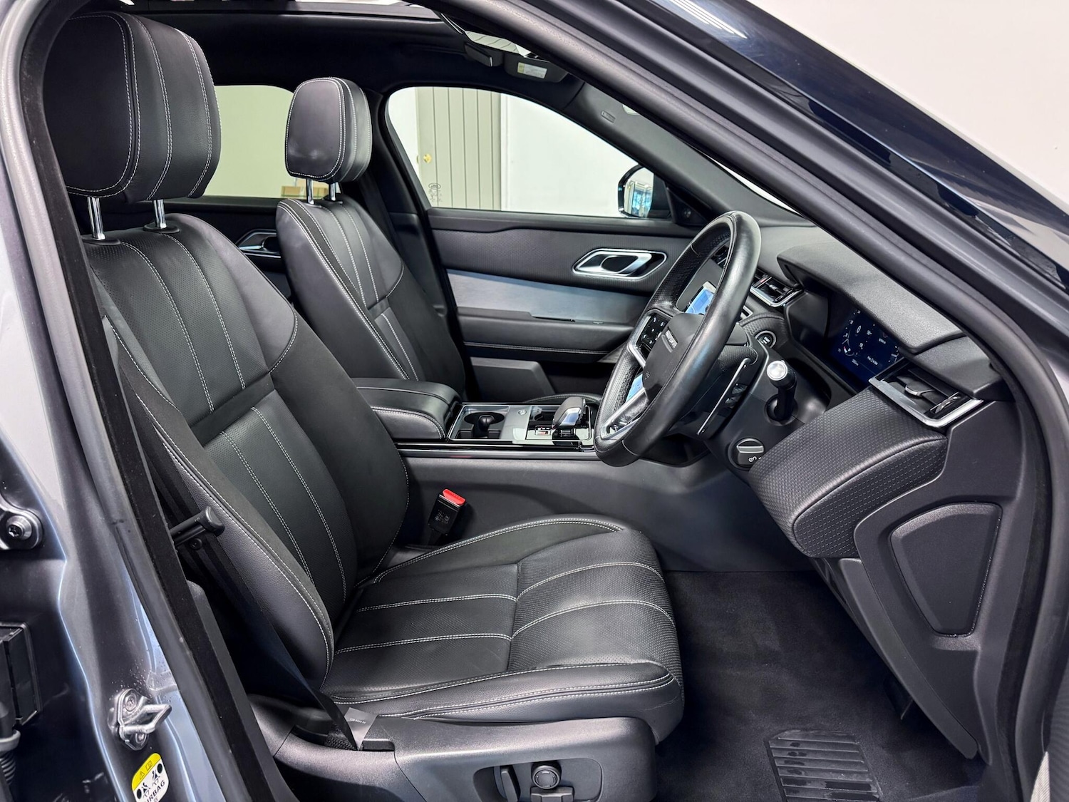 Used Land Rover Range Rover Velar 2021 for sale - 76865989: Photo 22