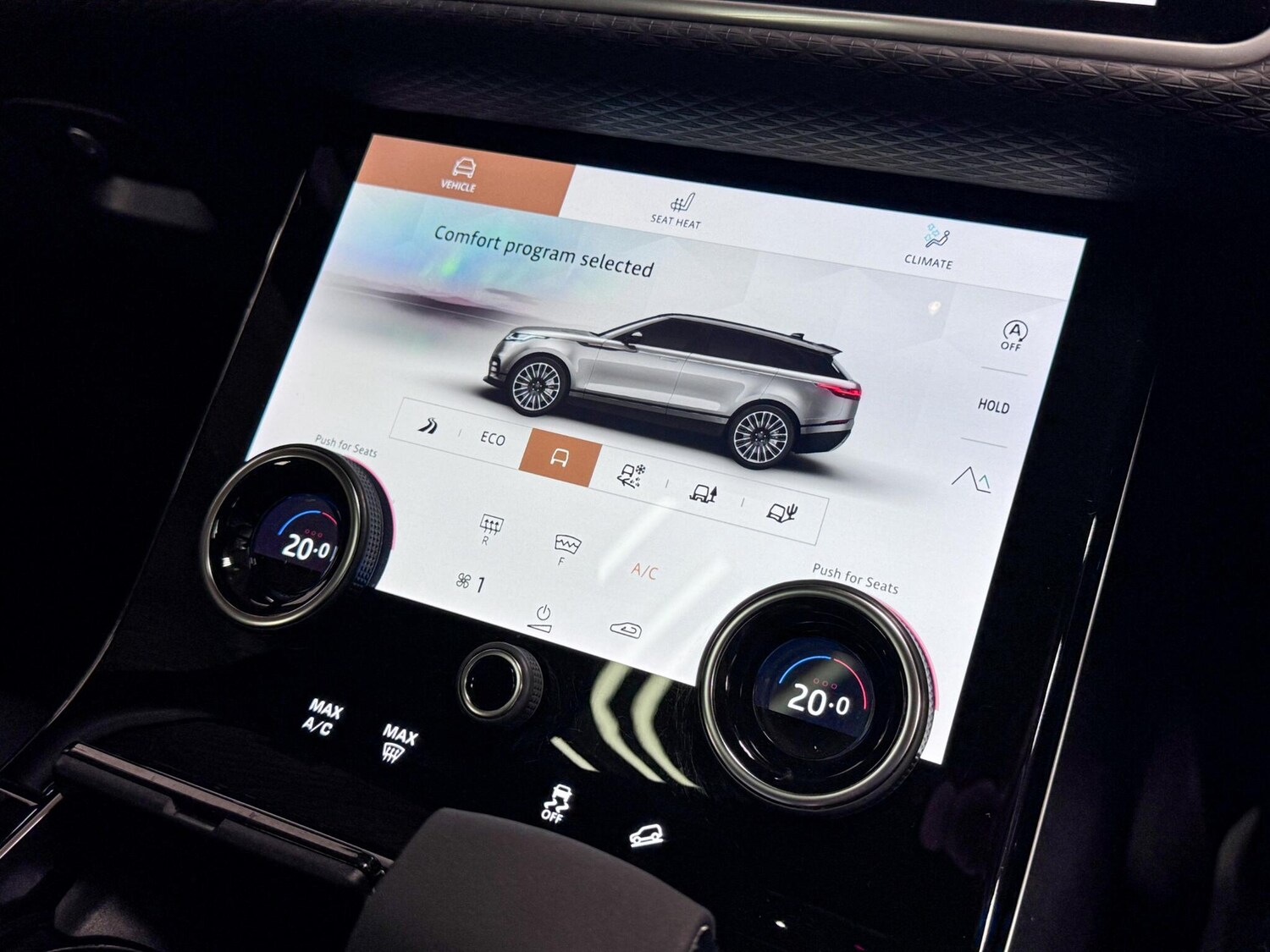 Used Land Rover Range Rover Velar 2021 for sale - 76865989: Photo 32