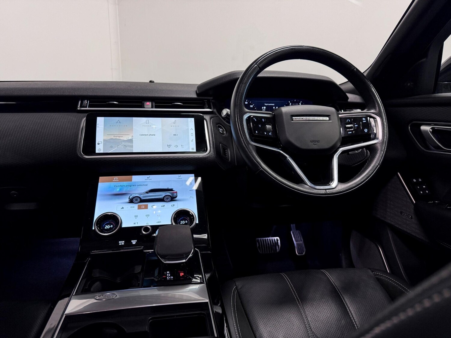 Used Land Rover Range Rover Velar 2021 for sale - 76865989: Photo 35