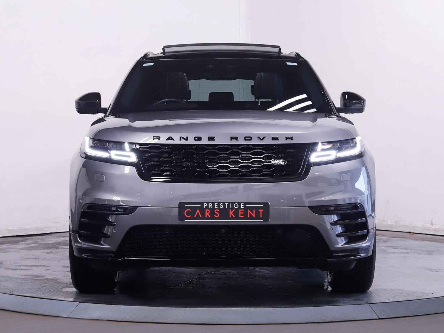 Used Land Rover Range Rover Velar 2021 for sale - 76865989: Photo 7